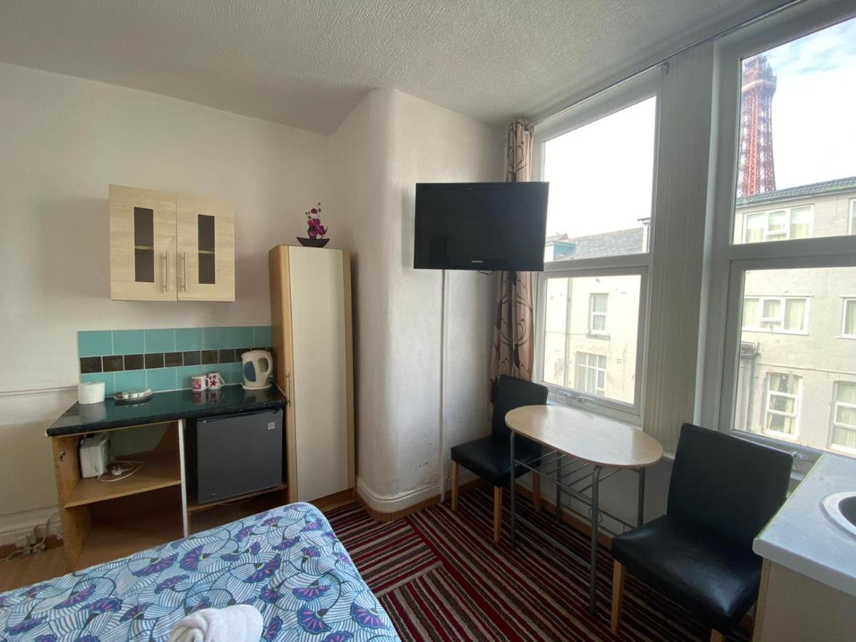 Mellory Hotel Blackpool Esterno foto